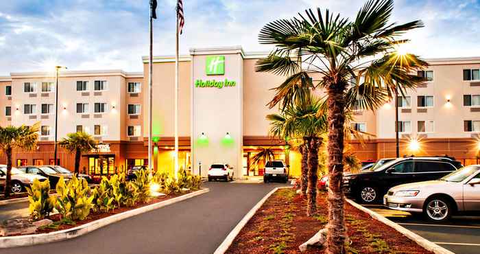 Exterior Holiday Inn SALEM, an IHG Hotel