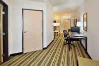 Kamar Tidur Holiday Inn Express & Suites BERKELEY, an IHG Hotel