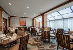Restaurant 4 Crowne Plaza KNOXVILLE DOWNTOWN UNIVERSITY by IHG, an IHG Hotel