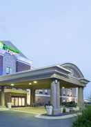 EXTERIOR_BUILDING Holiday Inn Express KANSAS CITY - AT THE LEGENDS, an IHG Hotel