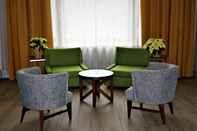 Common Space Holiday Inn Express DURHAM - (UNH), an IHG Hotel