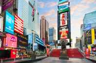 ภายนอกอาคาร Crowne Plaza TIMES SQUARE MANHATTAN, an IHG Hotel