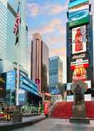 EXTERIOR_BUILDING Crowne Plaza Times Square Manhattan, an IHG Hotel