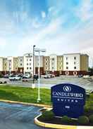 EXTERIOR_BUILDING Candlewood Suites YORK