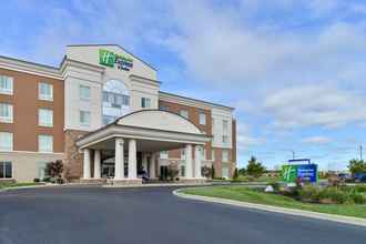 ภายนอกอาคาร 4 Holiday Inn Express & Suites TERRE HAUTE, an IHG Hotel