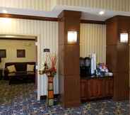 Lobby 6 Staybridge Suites BENTONVILLE - ROGERS, an IHG Hotel