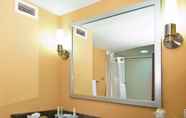 In-room Bathroom 3 Holiday Inn Express & Suites JACKSON/PEARL INTL AIRPORT, an IHG Hotel