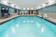 Swimming Pool Holiday Inn Express & Suites WEST PLAINS SOUTHWEST, an IHG Hotel