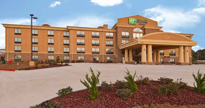 Exterior Holiday Inn Express & Suites JACKSON/PEARL INTL AIRPORT, an IHG Hotel