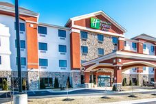 外観 Holiday Inn Express & Suites ELKTON - UNIVERSITY AREA by IHG, an IHG Hotel