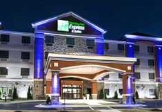 ภายนอกอาคาร 2 Holiday Inn Express & Suites ELKTON - UNIVERSITY AREA by IHG, an IHG Hotel