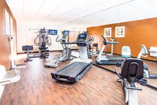 フィットネスセンター Holiday Inn Express & Suites ELKTON - UNIVERSITY AREA by IHG, an IHG Hotel