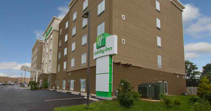 Exterior Holiday Inn CHRISTIANSBURG BLACKSBURG, an IHG Hotel