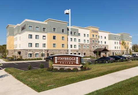 Bên ngoài Staybridge Suites NEWARK - FREMONT, an IHG Hotel