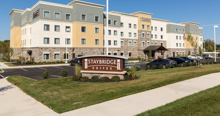 Exterior Staybridge Suites NEWARK - FREMONT, an IHG Hotel