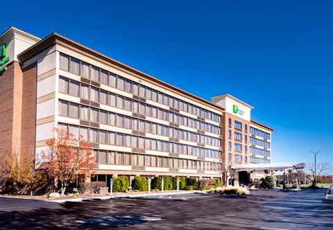 Exterior Holiday Inn & Suites WARREN, an IHG Hotel