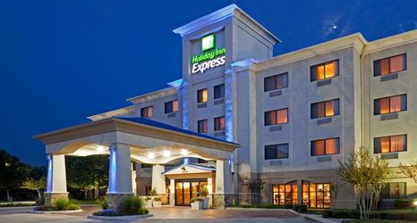 Exterior 2 Holiday Inn Express & Suites FORT WORTH SOUTHWEST (I-20) by IHG, an IHG Hotel