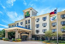 Exterior Holiday Inn Express & Suites FORT WORTH SOUTHWEST (I-20) by IHG, an IHG Hotel