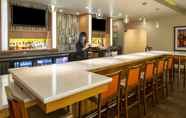 Bar, Cafe and Lounge 2 Holiday Inn PORTLAND-AIRPORT (I-205), an IHG Hotel