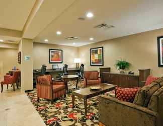 Lobi 2 Holiday Inn Express & Suites KODAK EAST-SEVIERVILLE, an IHG Hotel