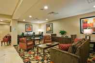 Lobby Holiday Inn Express & Suites KODAK EAST-SEVIERVILLE, an IHG Hotel