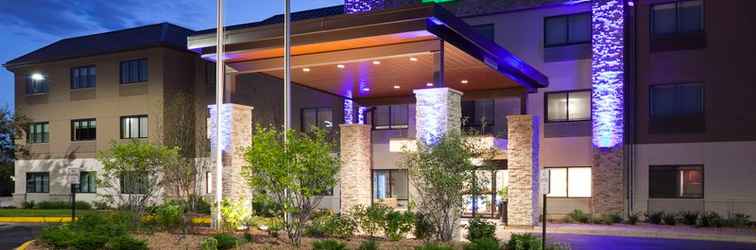 Bangunan Holiday Inn Express & Suites MINNEAPOLIS (GOLDEN VALLEY), an IHG Hotel