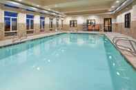 Swimming Pool Holiday Inn Express & Suites GALLUP EAST, an IHG Hotel