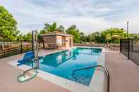 Swimming Pool Staybridge Suites KNOXVILLE-WEST, an IHG Hotel