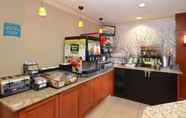 Restoran 6 Staybridge Suites RALEIGH-DURHAM APT-MORRISVILLE, an IHG Hotel