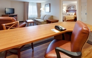 Bilik Tidur 6 Candlewood Suites WATERTOWN-FORT DRUM