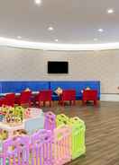 Children's Recreation Holiday Inn Express SHANGHAI WUJIAOCHANG, an IHG Hotel