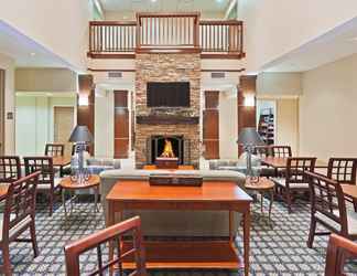 Lobby 2 Staybridge Suites OKLAHOMA CITY AIRPORT, an IHG Hotel