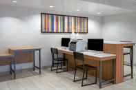 Functional Hall Holiday Inn Express & Suites ELKINS, an IHG Hotel