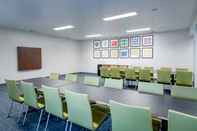 ห้องประชุม Holiday Inn Express & Suites ELKINS, an IHG Hotel