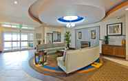 Lobi 5 Holiday Inn Express & Suites DENVER EAST-PEORIA STREET, an IHG Hotel