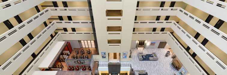 Lobby Holiday Inn DENVER EAST, an IHG Hotel