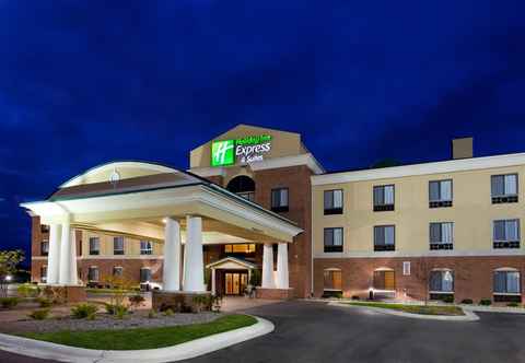 Exterior Holiday Inn Express & Suites BAY CITY, an IHG Hotel