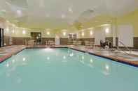 Swimming Pool Staybridge Suites ROCKLIN - ROSEVILLE AREA, an IHG Hotel