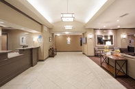 Lobby Holiday Inn Express & Suites YANKTON, an IHG Hotel