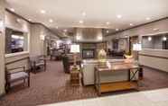 Lobi 5 Holiday Inn Express & Suites YANKTON, an IHG Hotel