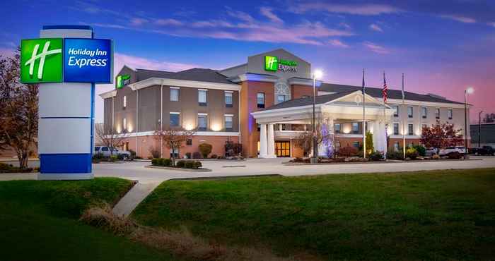 Exterior Holiday Inn Express VINCENNES, an IHG Hotel