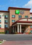 EXTERIOR_BUILDING Holiday Inn Express & Suites WAUSAU, an IHG Hotel