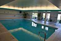 Swimming Pool Holiday Inn Express & Suites LANSING-DIMONDALE, an IHG Hotel