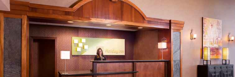 Lobby Holiday Inn & Suites COUNCIL BLUFFS-I-29, an IHG Hotel