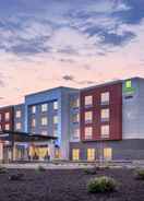 EXTERIOR_BUILDING Holiday Inn Express & Suites Salem North - Keizer, an IHG Hotel