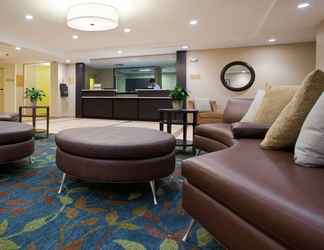 Lobi 2 Candlewood Suites CARROLLTON