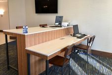 Functional Hall Holiday Inn Express GRAND ISLAND - NIAGARA FALLS by IHG, an IHG Hotel