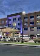 EXTERIOR_BUILDING Holiday Inn Express & Suites Roswell, an IHG Hotel