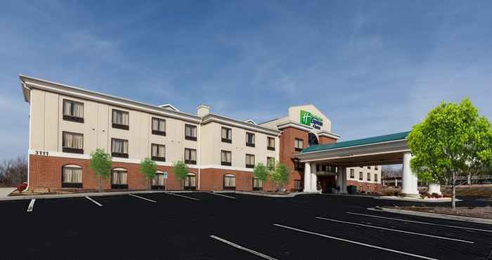 ภายนอกอาคาร Holiday Inn Express & Suites GREENSBORO-EAST, an IHG Hotel