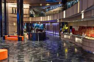 Lobby 4 Crowne Plaza CHANGI AIRPORT, an IHG Hotel